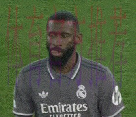 贝林厄姆:听到球迷高歌时双腿颤抖 这是梦想成真